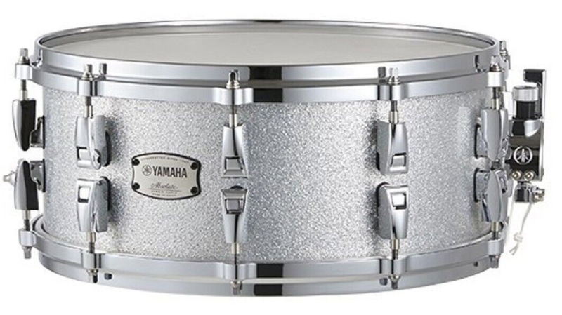Yamaha Absolute Hybrid Maple 14 x 6 Silver Sparkle Maple Snare Drum JAMS1460SLS