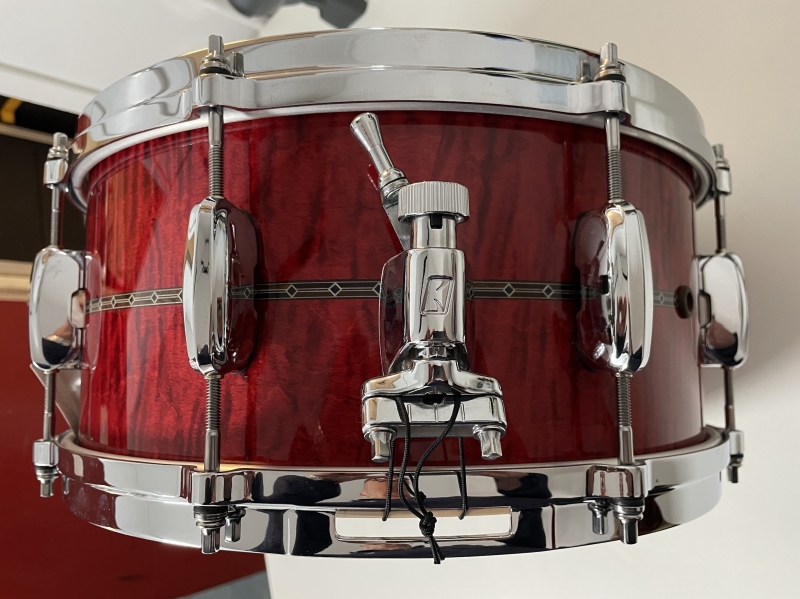 Tama Star Maple 14 x 6.5 Snare Drum, Raspberry Curly Maple TMS1465SR-RCM