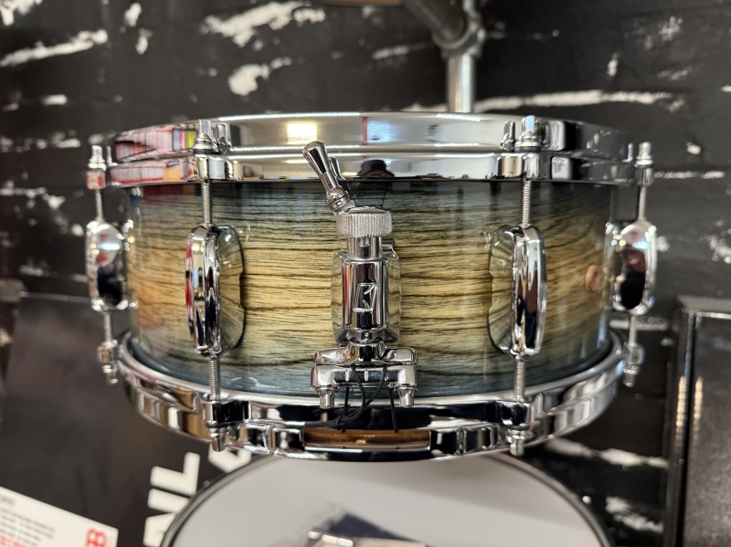 Tama Star Walnut 14 x 5.5  Snare Drum – Indigo Japanese Sen Burst TWS1455-AIJB