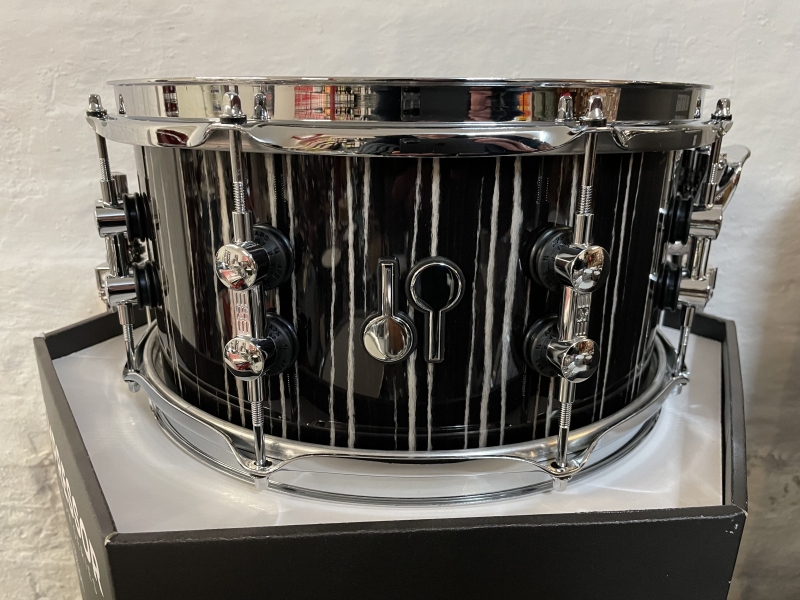 Sonor SQ2 13 x 6.5 Thin Maple Shell Snare Drum, Ebony White Stripes 1044683-2
